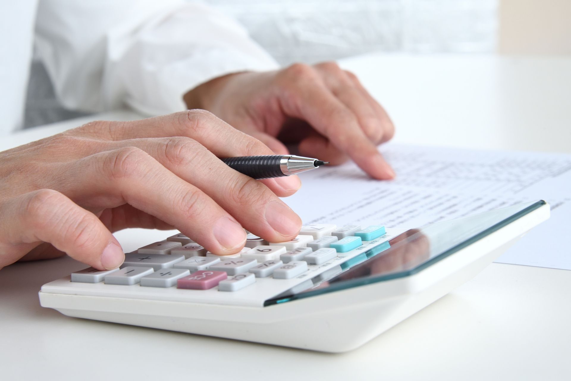 【公認会計士】明治大学の経理研究所に所属して在学中に公認会計士を目指してみる